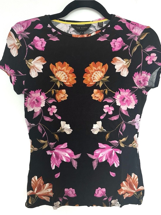Ted Baker Tops - Ted Baker Arbyela Black Floral Short Sleeve Top, Small, Size 1